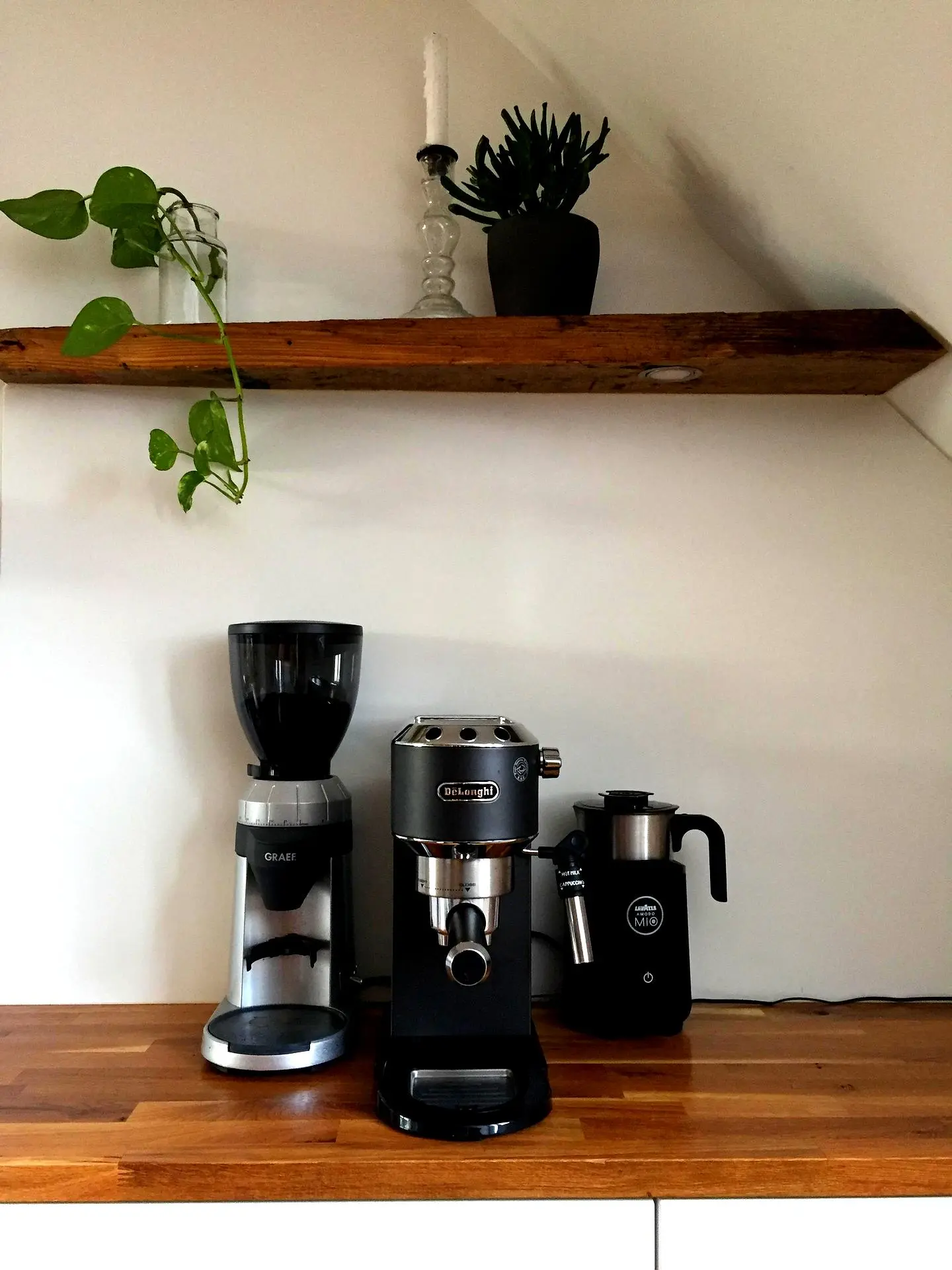 Barista-Grade Brew Station: A Compact Coffee Corner That Elevates Your Home Café Game ☕